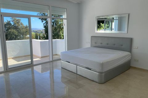 Villa i Benahavis, Malaga, Benahavis - € 945.000 | Ref: EF-RR2449-SR - foto 5