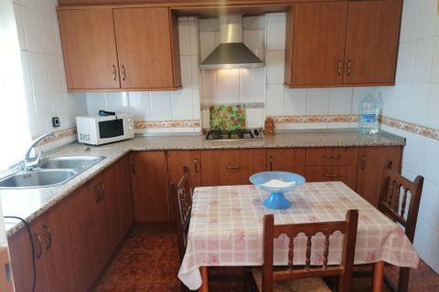 Herregård i Baza, Granada, Baza - € 128 000 | Ref: V3163 - foto 19