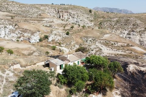 Herregård i Baza, Granada, Baza - € 128 000 | Ref: V3163 - foto 42