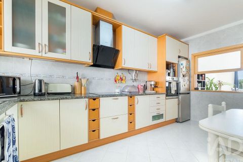 Rækkehus i Portimao, Faro, Portimao - € 499.000 | Ref: 950268 - foto 9