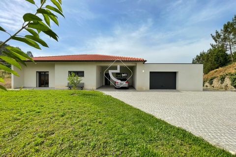 Byhus i Arcos de Valdevez, Viana do Castelo, Arcos de Valdevez - € 580.000 | Ref: AV6760 - foto 1