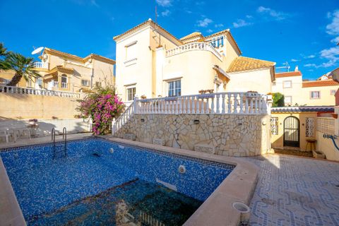 Villa i Orihuela, Alicante, Orihuela - € 285.000 | Ref: DLS0690 - foto 1