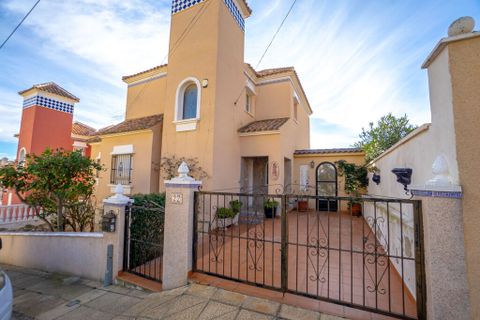 Villa i Orihuela, Alicante, Orihuela - € 285.000 | Ref: DLS0690 - foto 2