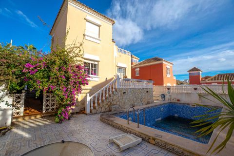 Villa i Orihuela, Alicante, Orihuela - € 285.000 | Ref: DLS0690 - foto 26