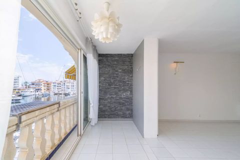 Apartament a Empuriabrava, Gerona, Empuriabrava - € 430.000 | Ref: 111866 - foto 8