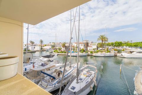 Apartament a Empuriabrava, Gerona, Empuriabrava - € 430.000 | Ref: 111866 - foto 21