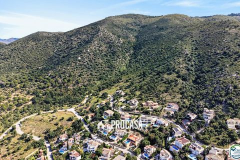 Villa in Palau-Saverdera, Gerona - photo 4