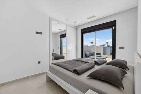 Villa a Benijofar, Alicante, Benijofar - € 2.350/mes | Ref: LUX0079 - foto 5