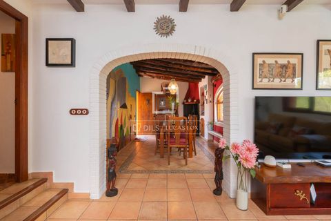 Villa i Benimussa, Ibiza, Benimussa - € 1.400.000 | Ref: IBZ70550 - foto 4