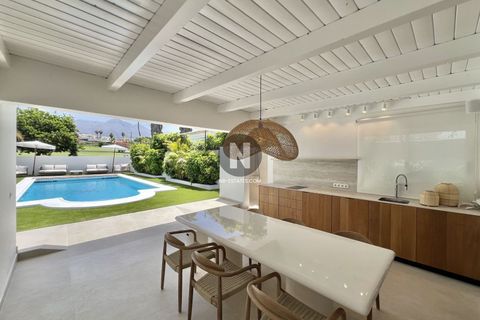 Villa i Adeje, Tenerife, Adeje - € 3.300.000 | Ref: 5346 - foto 15
