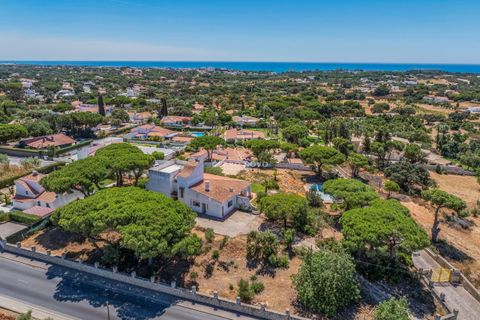 Villa i Albufeira, Faro, Albufeira - € 1.075.000 | Ref: CN10564 - foto 1