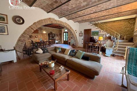 Villa i Volterra, Pisa, Volterra - € 2.500.000 | Ref: CV-PA200 - foto 37