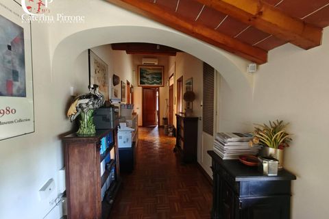 Erhvervsejendom i Florence, Florence, Florence - € 360.000 | Ref: UF192 - foto 1