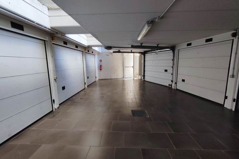 Garage i Padua, Padua, Padua - € 79.000 | Ref: CS70 - foto 1