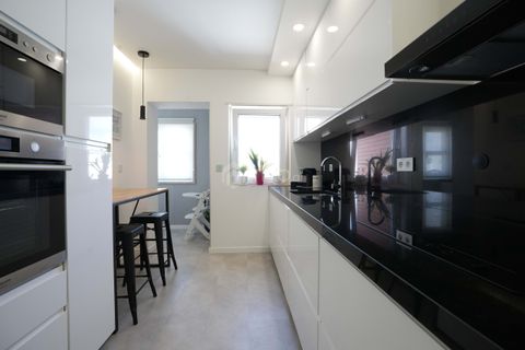 Lejlighed i Amadora, Lisbon, Amadora - € 650.000 | Ref: 20260625-1 - foto 21