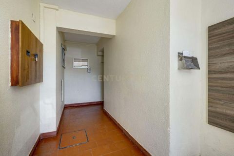 Lejlighed i Sintra, Lisbon, Sintra - € 250.000 | Ref: C0222-07139 - foto 18