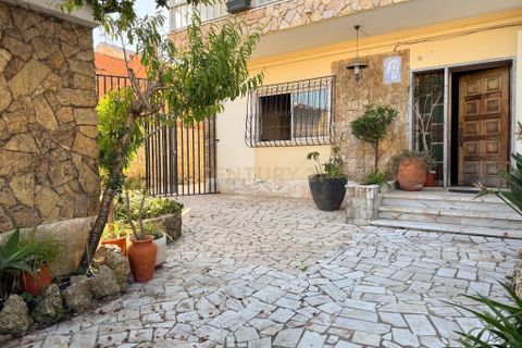 Villa i Sintra, Lisbon, Sintra - € 590.000 | Ref: C0222-07146 - foto 1