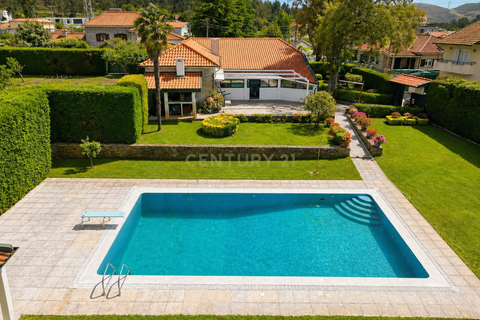 Villa in Paredes, Porto, Paredes - € 460.000 | Ref: C0412-00985 - foto 1