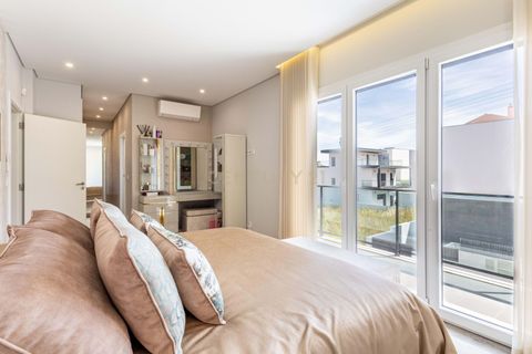 Villa em Odivelas, Lisbon, Odivelas - € 975.000 | Ref: C0383-01458 - foto 18