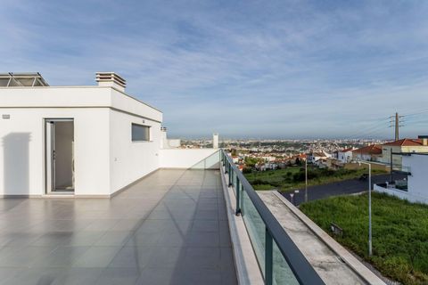 Villa em Odivelas, Lisbon, Odivelas - € 975.000 | Ref: C0383-01458 - foto 29