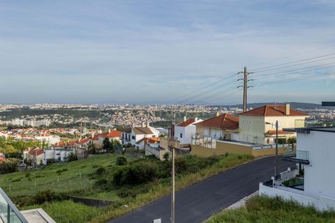 Villa em Odivelas, Lisbon, Odivelas - € 975.000 | Ref: C0383-01458 - foto 32