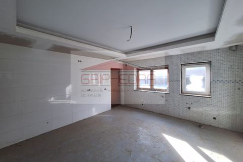 Villa a Tortosendo, Castelo Branco, Tortosendo - € 206.100 | Ref: AV105 - foto 8