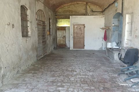 Villa em Parma, Parma, Parma - € 250.000 | Ref: GHP-1165 - foto 1
