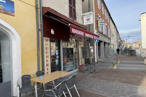 Erhvervsejendom i Aigueperse, Puy-de-Dome, Aigueperse - € 199.900 | Ref: 1488_h - foto 3
