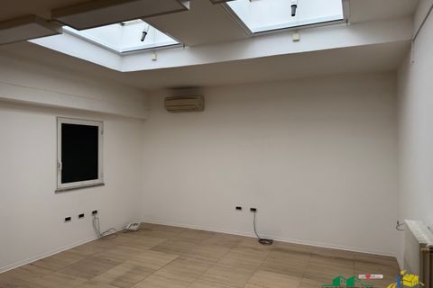 Erhvervsejendom i Parma, Parma, Parma - € 250.000 | Ref: 10954 - foto 3