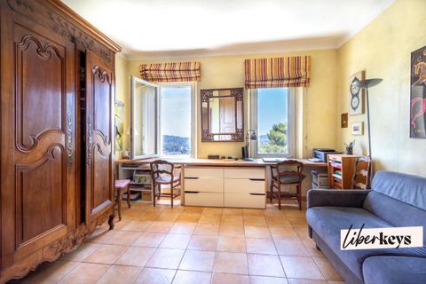 Villa a Toulon, Var, Toulon - € 1.050.000 | Ref: DOM33566 - foto 10