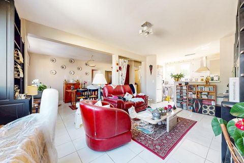 Villa i Poitiers, Vienne, Poitiers - € 171.000 | Ref: DOM33324 - foto 1