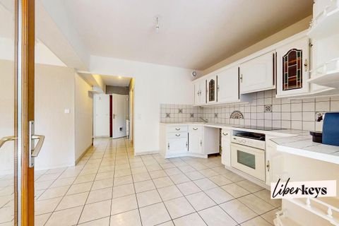 Villa a Poitiers, Vienne, Poitiers - € 175.000 | Ref: DOM31441 - foto 4