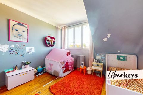 Villa i Gagny, Seine-Saint-Denis, Gagny - € 498.000 | Ref: DOM33872 - foto 9