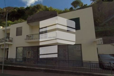 Erhvervsejendom i Ponta do Sol, Madeira, Ponta do Sol - € 121.000 | Ref: 05036 - foto 1