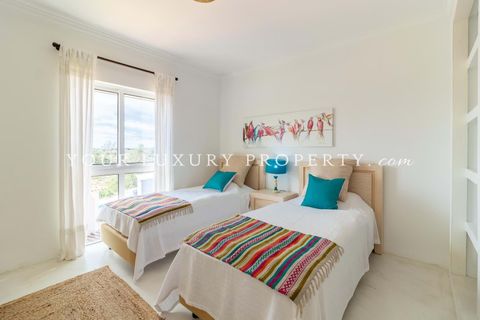 Villa i Almancil, Faro, Almancil - € 895.000 | Ref: AL682 - foto 6