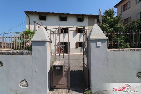 Villa i Grezzana, Verona, Grezzana - € 129.000 | Ref: AG593 - foto 1