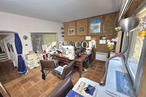 Villa i Saint-Raphaël, Var, Saint-Raphaël - € 830.000 | Ref: 346_V4360064443 - foto 12