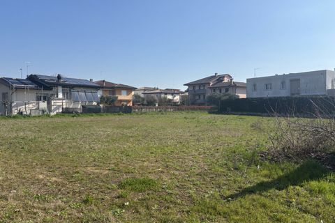 Helårsgrund i Mestrino, Padua, Mestrino - € 360.000 | Ref: TR250 - foto 2