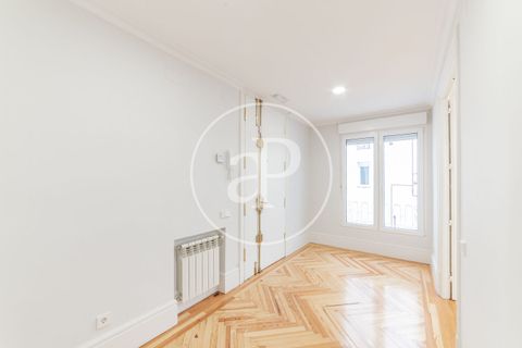 Lejlighed i Madrid, Madrid, Madrid - € 3.300.000 | Ref: VM2411015 - foto 27