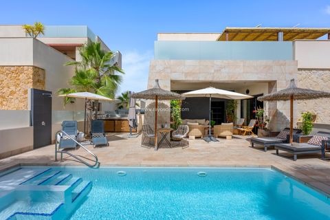 Villa i Benijofar, Alicante, Benijofar - € 699.000 | Ref: CB-37642 - foto 1