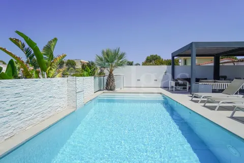 Villa i Empuriabrava, Gerona, Empuriabrava - € 1.450.000 | Ref: 511 - foto 3