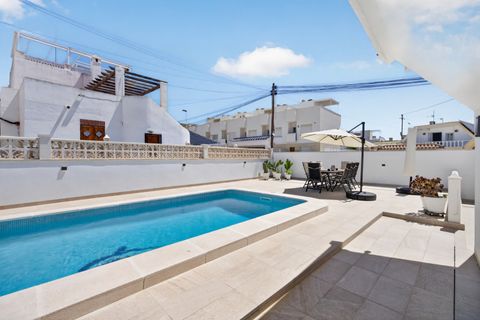 Villa i Torrevieja, Alicante, Torrevieja - € 529.000 | Ref: CBE02-367 - foto 23