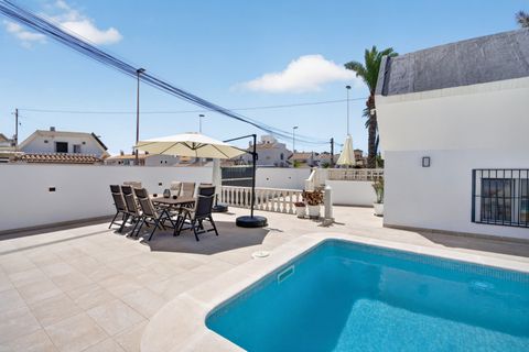 Villa i Torrevieja, Alicante, Torrevieja - € 529.000 | Ref: CBE02-367 - foto 26