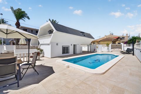 Villa i Torrevieja, Alicante, Torrevieja - € 529.000 | Ref: CBE02-367 - foto 27
