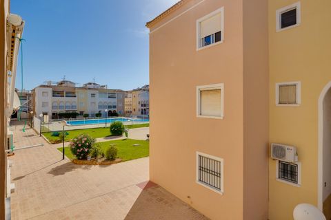 Bungalow i Torrevieja, Alicante, Torrevieja - € 149.900 | Ref: 40088 - foto 9