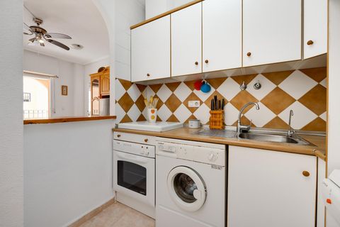 Bungalow i Torrevieja, Alicante, Torrevieja - € 149.900 | Ref: 40088 - foto 13