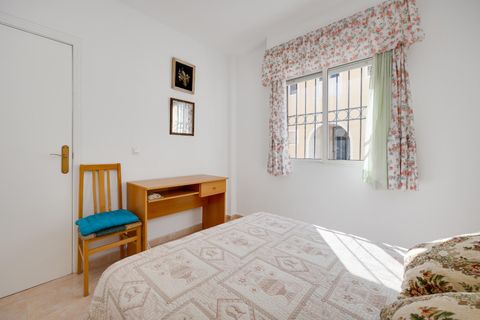 Bungalow i Torrevieja, Alicante, Torrevieja - € 149.900 | Ref: 40088 - foto 15