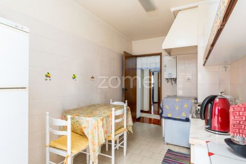 Lejlighed i Amadora, Lisbon, Amadora - € 400.000 | Ref: ZMPT589061 - foto 7