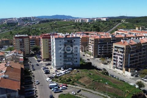 Lejlighed i Amadora, Lisbon, Amadora - € 200.000 | Ref: ZMPT586363 - foto 26