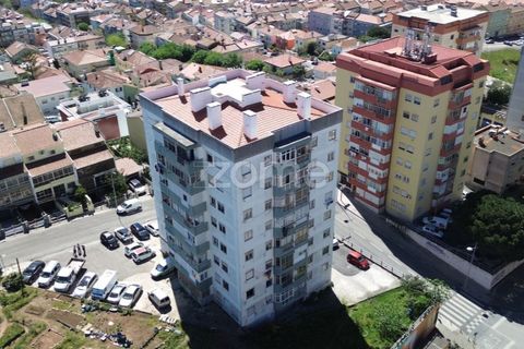 Lejlighed i Amadora, Lisbon, Amadora - € 200.000 | Ref: ZMPT586363 - foto 31